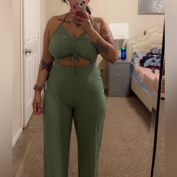 Jumpsuit - Picture 1 of 4